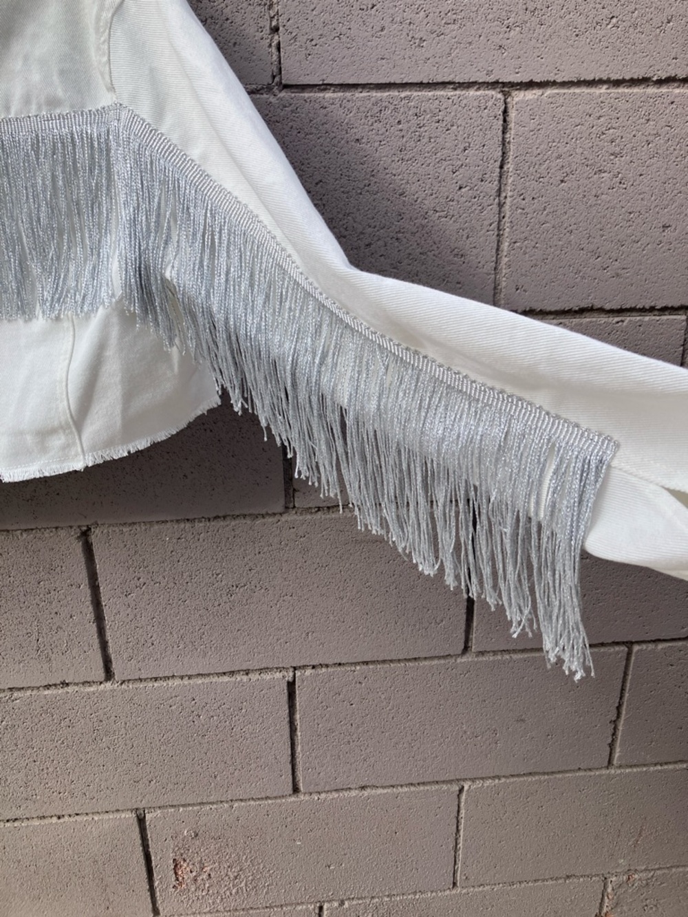 Cropped White Fringe Denim Jacket for Women — Distinctive Western Style - Picture 4 of 9